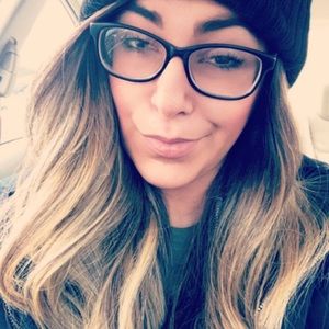 Meet your Posher, Alyssa